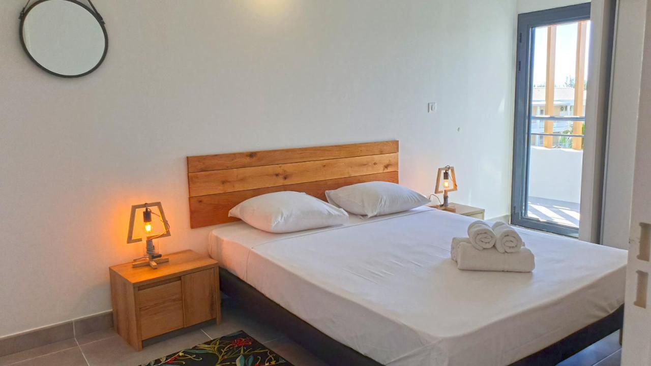 לה סאלין לה ביינס Appartement Etamine, L'Ermitage Les Bains, Proche Du Lagon Pour 6 Personnes מראה חיצוני תמונה